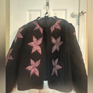 Black Floral quilted Women's Jacket new with tags xl